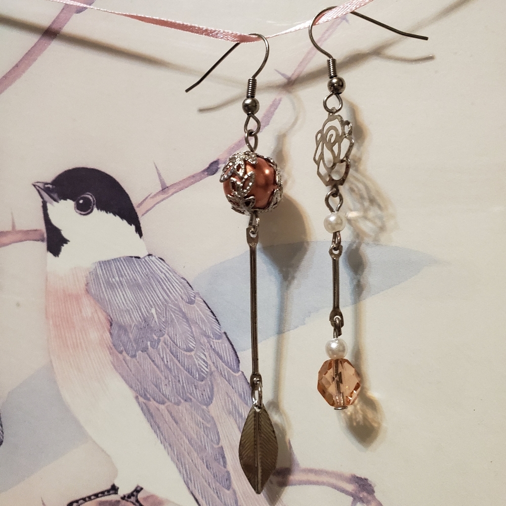 Asymmetrical Rose Pearl Dangle Earrings